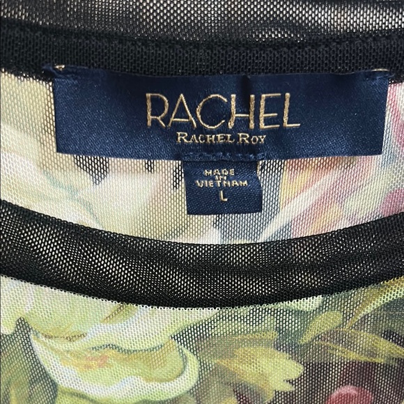 Trendy Floral Sheer Top - Size Large - Picture 6 of 6